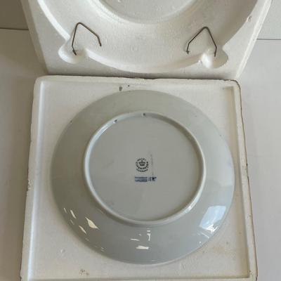 Royal Copenhagen Plate Year 1972