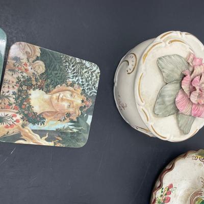 Prussiaa Porcelain Collection w/ Coasters