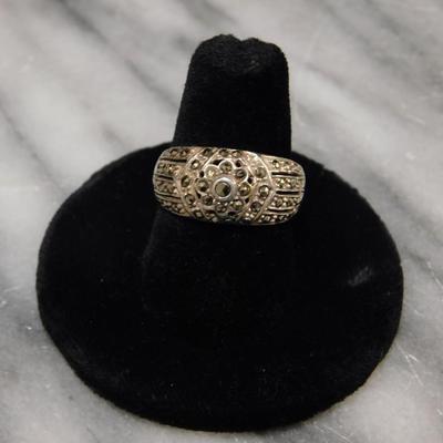 925 Sterling Marcasite Ring Size 8 - 4.5g