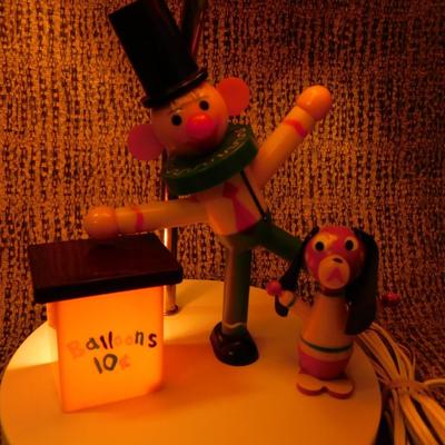 Vintage Clown + Dog Nightlight 19" Balloon Vendor