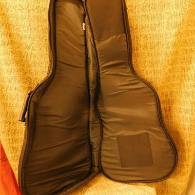 Takamine G Series Electric Acoustic Guitar with On Board Tuner & Gig Bag