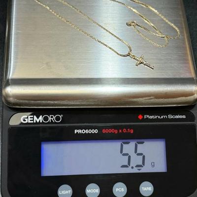 14 k gold chain 22 in