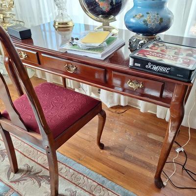 Desk w/ chair
