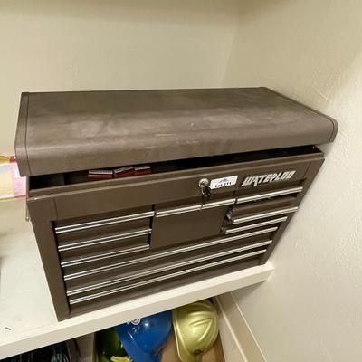 Waterloo Professional locking toolbox - Very Clean & 2 keys