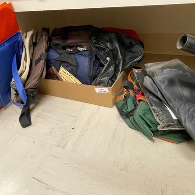 Lots of Carrying Bags - canvas/tote/paper/etc