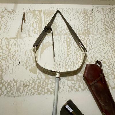Long Steel Horse/Cattle wrangling Bar/Harness Tool ?
