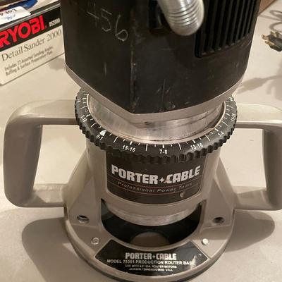 Porter Cable electric variable speed router + base