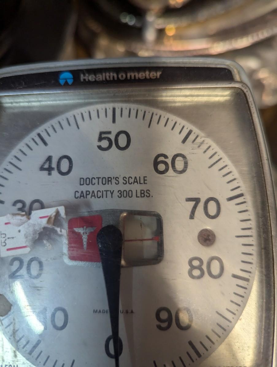 Health O Meter Doctor's Scale | EstateSales.org