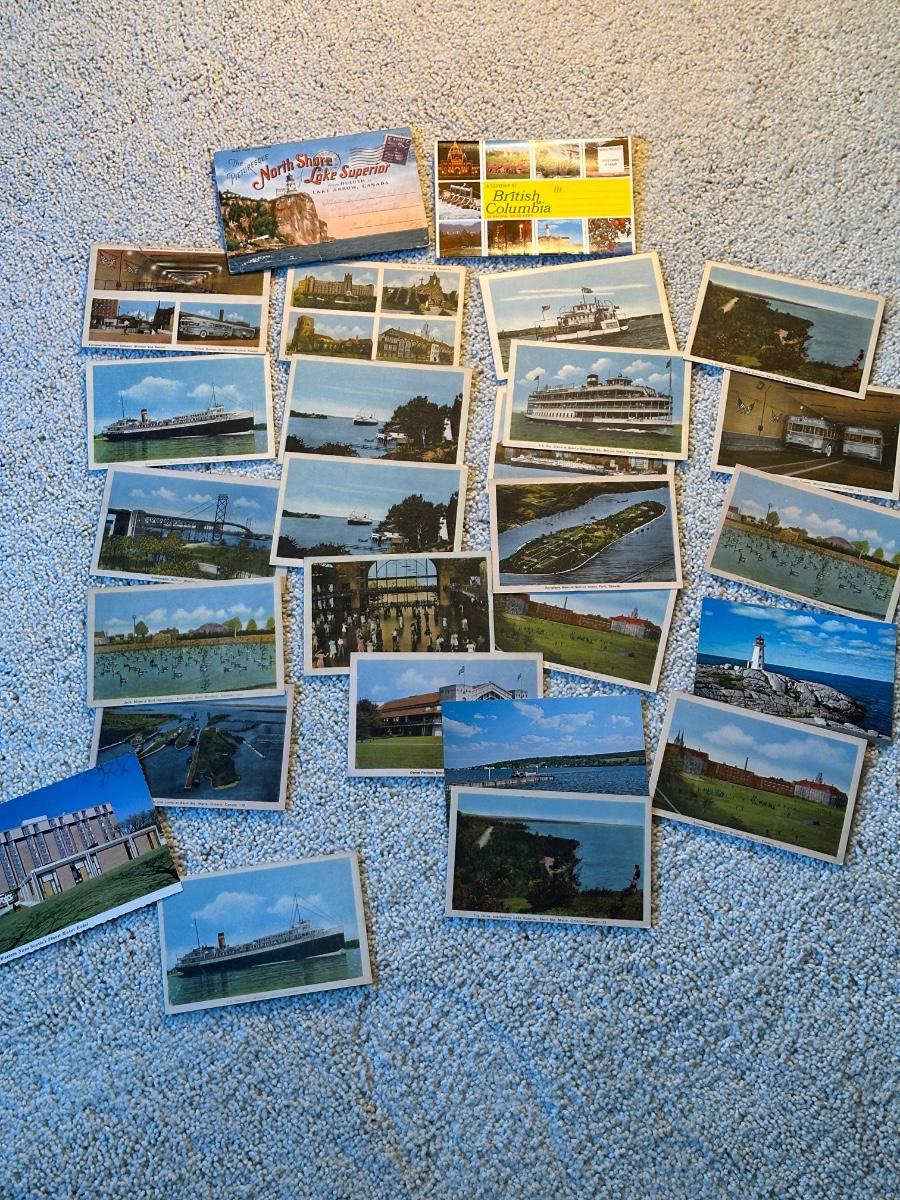 Lot of Vintage Postcards | EstateSales.org
