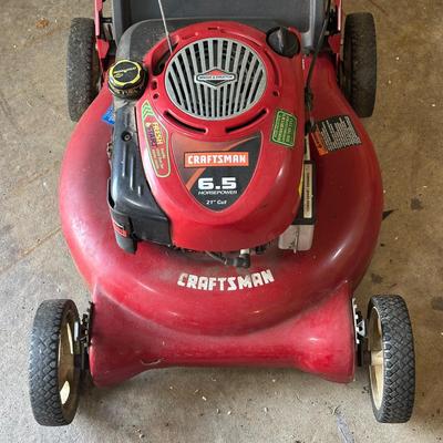 LOT 1G: Craftsman 6.5 HP Lawnmower model 917.388853