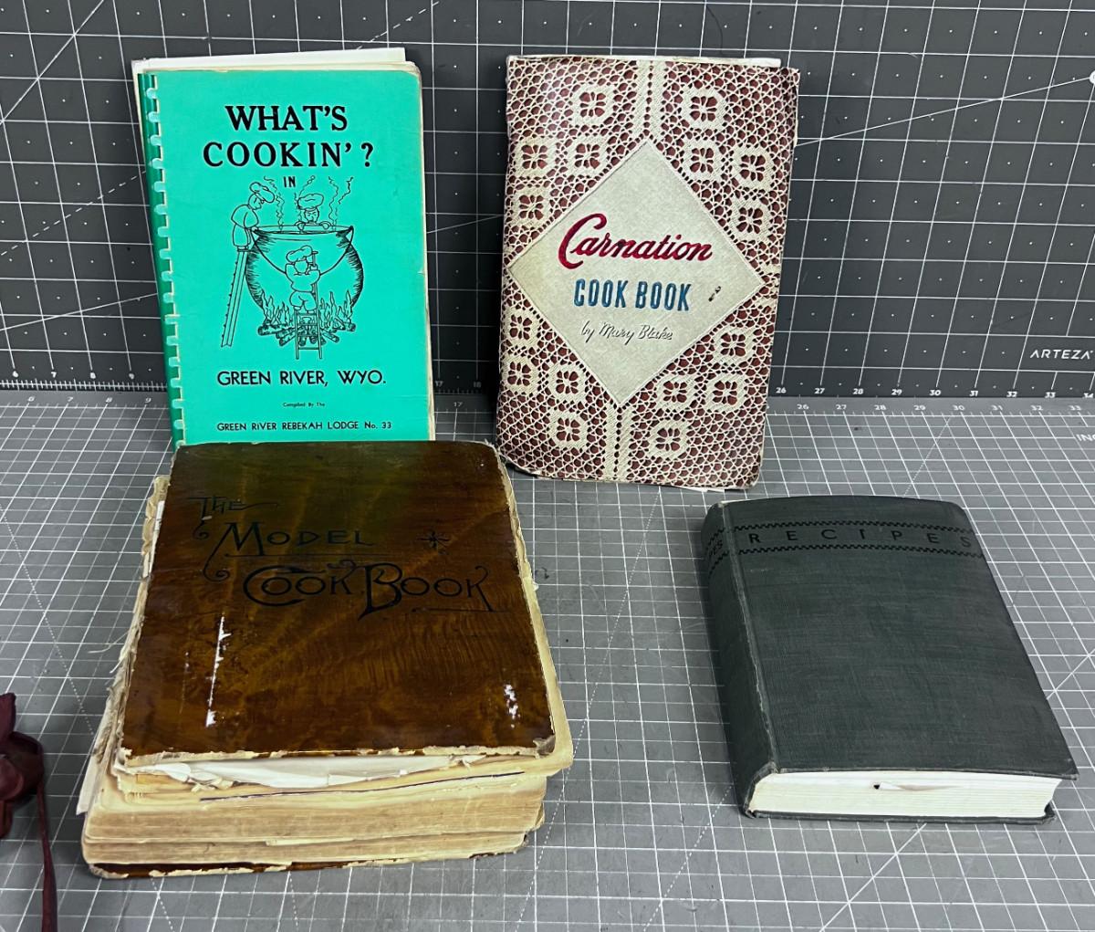 VINTAGE Recipe and Cook Books OLD! | EstateSales.org
