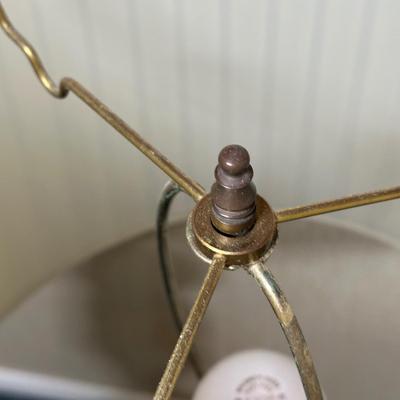 LOT 24D: Vintage The 3 Graces Table Lamp