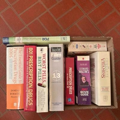 Sale Photo Thumbnail #108: variety of books