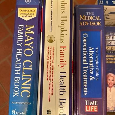 Sale Photo Thumbnail #137: variety of books