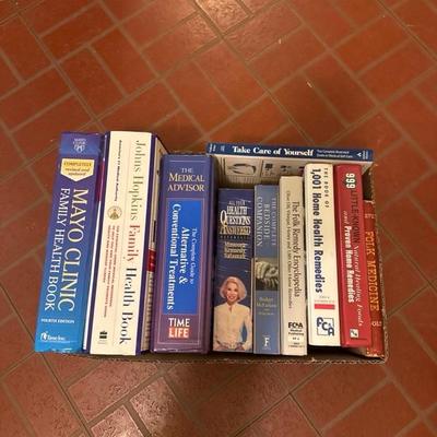 Sale Photo Thumbnail #136: variety of books