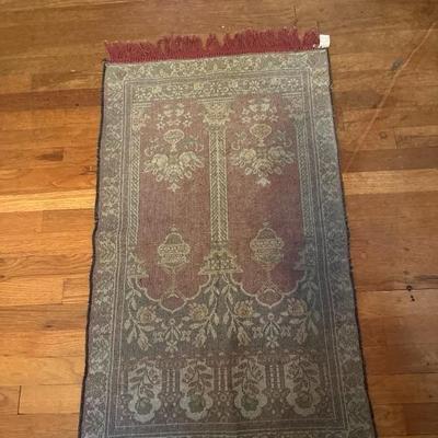 Sale Photo Thumbnail #159: small area Red and white area Rug 35" x 21"