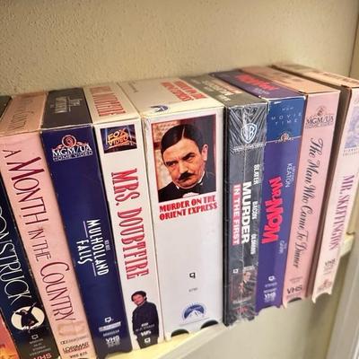 Sale Photo Thumbnail #318: Collection of VHS tapes