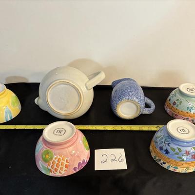Pretty Kitchen Lot