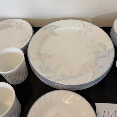 Corelle Lot