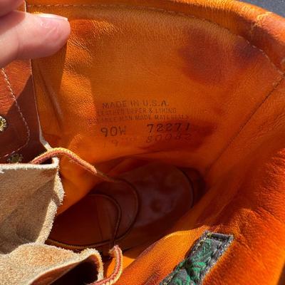Men’s Timberland Size 9 Leather Boots
