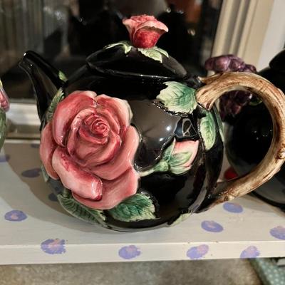 Fitz and Floyd 1987 Midnight Rose Teapot