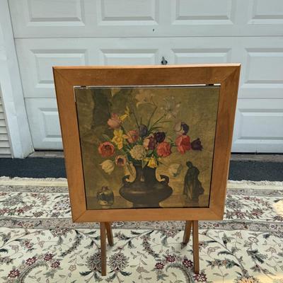 Pretty floral folding table