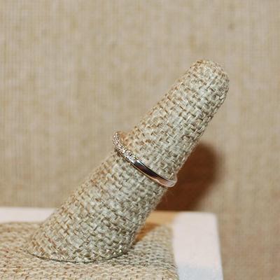 Size 6 Delicate Half Infinity Ring with Single Row of Clear Stones & INSIDE Rose Gold Silver Tone Band (1.7g)