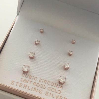 Cubic zirconia 18kt rose gold sterling silver stud earrings
