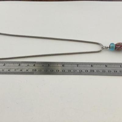Silver tone unique pendant necklace