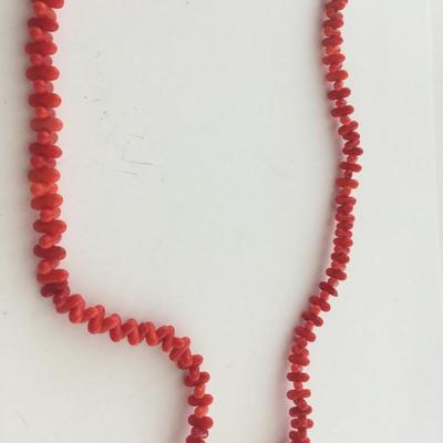Red beaded vintage clasp long necklace
