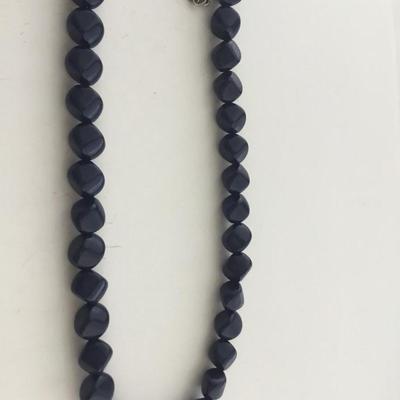Navy blue beaded fashion necklace