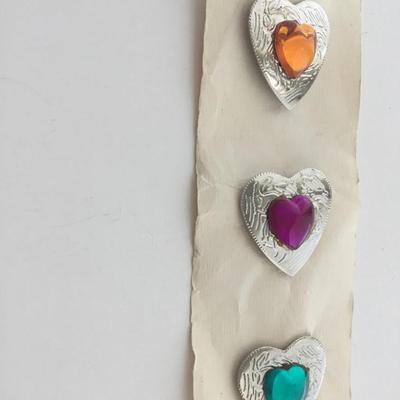 Vintage 3 hearts button clips