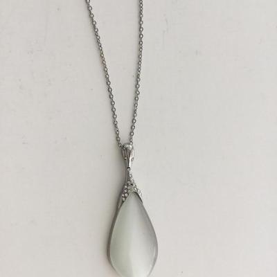 Extra long beautiful fashion necklace
