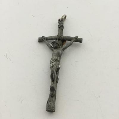 Cross necklace pendant