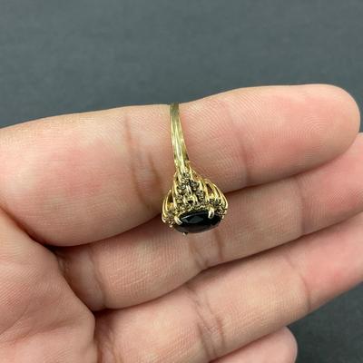 -17- GOLD | 14K REA Deep Blue Stone With Diamond Chips | Marked