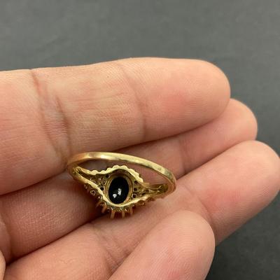 -17- GOLD | 14K REA Deep Blue Stone With Diamond Chips | Marked