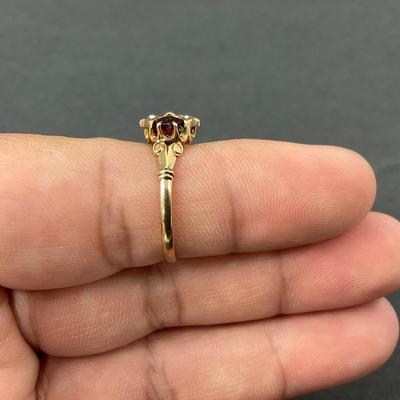 -18- GOLD | 14K Gold & Ruby Red Stone | Marked