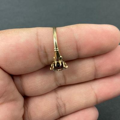 -18- GOLD | 14K Gold & Ruby Red Stone | Marked