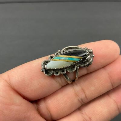 -32- NAVAJO | Artist Signed Sterling Ring | Marked Tommy