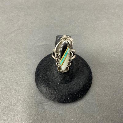 -32- NAVAJO | Artist Signed Sterling Ring | Marked Tommy