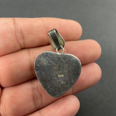 -36- SILVER | Sterling Polished Heart Stone Necklace Pendant | Marked