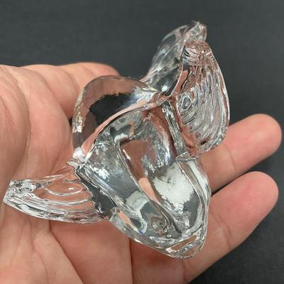 -44- GLASSWARE | Art Glass Gold Fish Figure