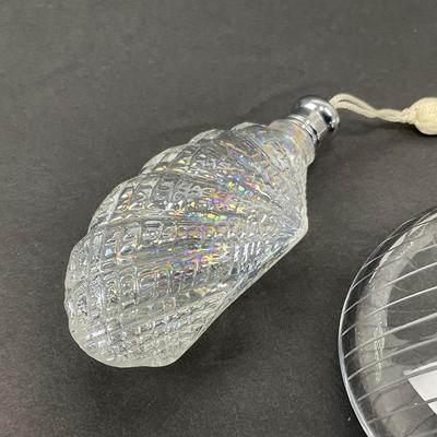 -46- GLASSWARE | Art Glass Shell & Shell Perfume Bottle
