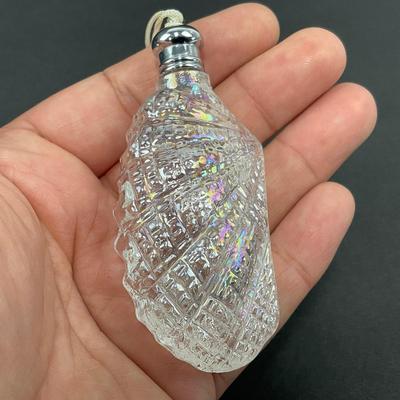 -46- GLASSWARE | Art Glass Shell & Shell Perfume Bottle