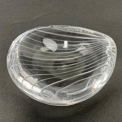 -46- GLASSWARE | Art Glass Shell & Shell Perfume Bottle