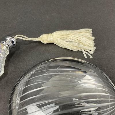 -46- GLASSWARE | Art Glass Shell & Shell Perfume Bottle