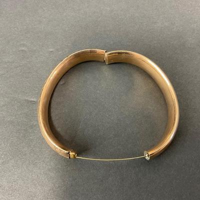 -68- COSTUME | Rose Colored Metal Bracelet & Ring