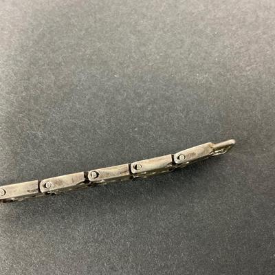 -70- COSTUME | Metal & Turquoise Type Of Stone Bracelet