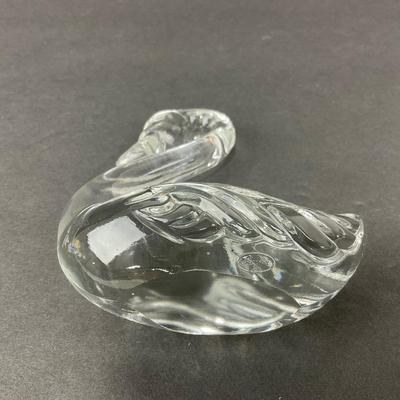 -71- FENTON | Art Glass Swan Figure | Marked
