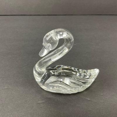 -71- FENTON | Art Glass Swan Figure | Marked
